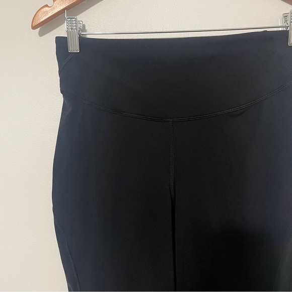 Lululemon Base Pace Crop 23” black size 10 - Picture 8 of 10